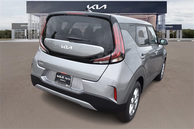 2025 Kia Soul LX Image 7 of 31