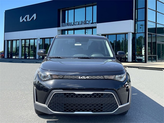 Vehicle image 2 of 36