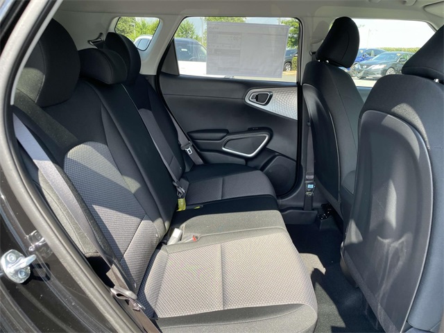 Vehicle image 11 of 36