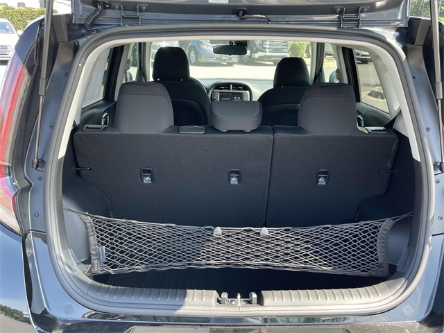 Vehicle image 8 of 36