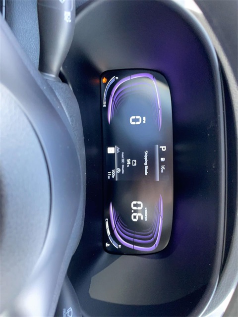 Vehicle image 16 of 36