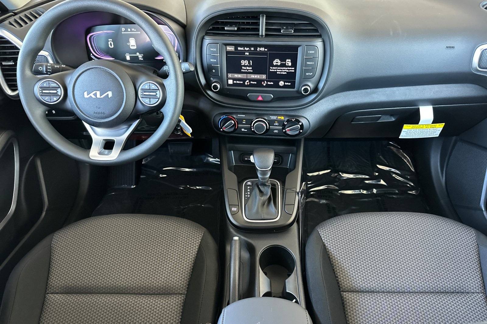Vehicle image 9 of 20
