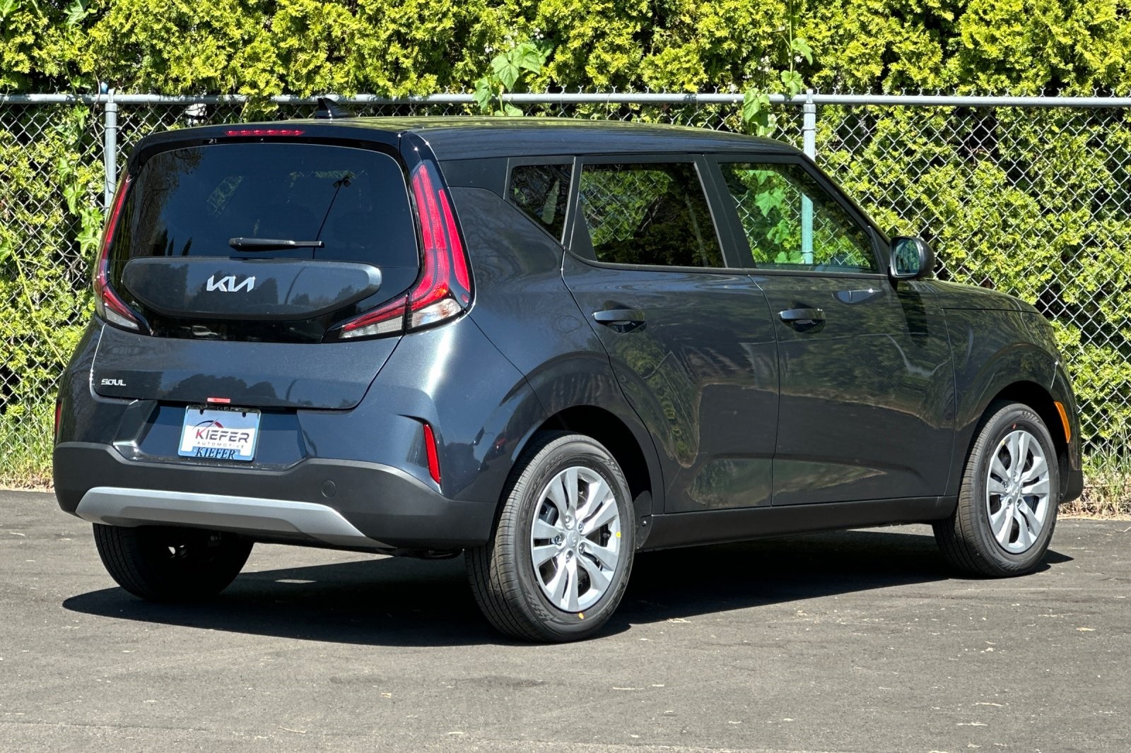Vehicle image 2 of 20
