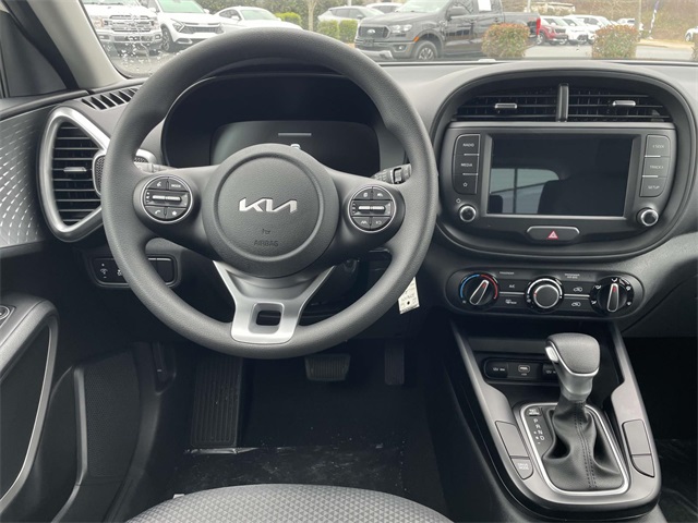 Vehicle image 7 of 35