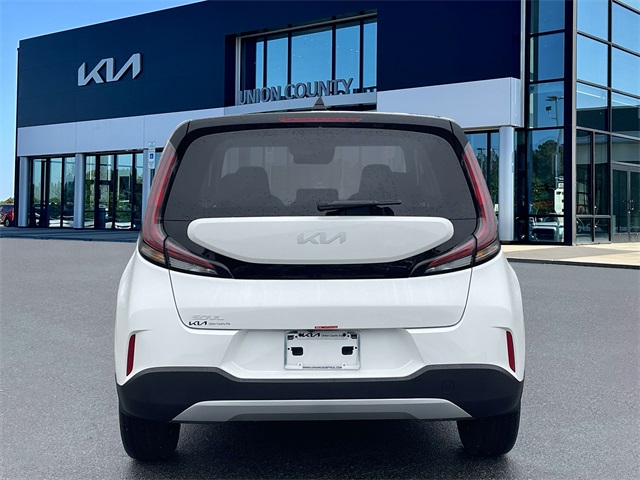 Vehicle image 5 of 35