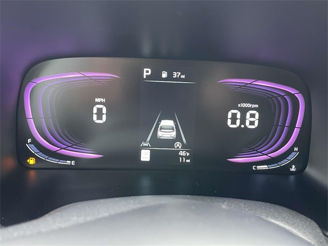 Vehicle image 28 of 35