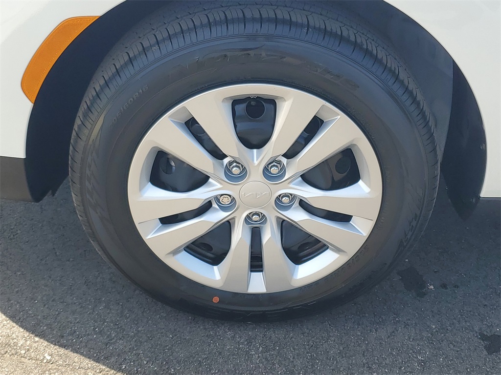 Vehicle image 28 of 28
