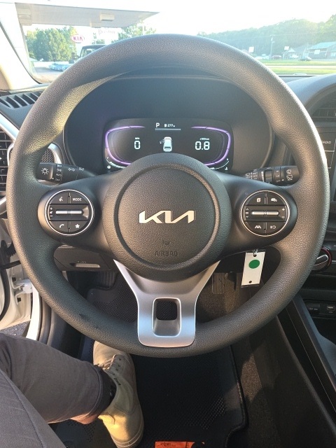 2025 Kia Soul LX Image 12 of 20