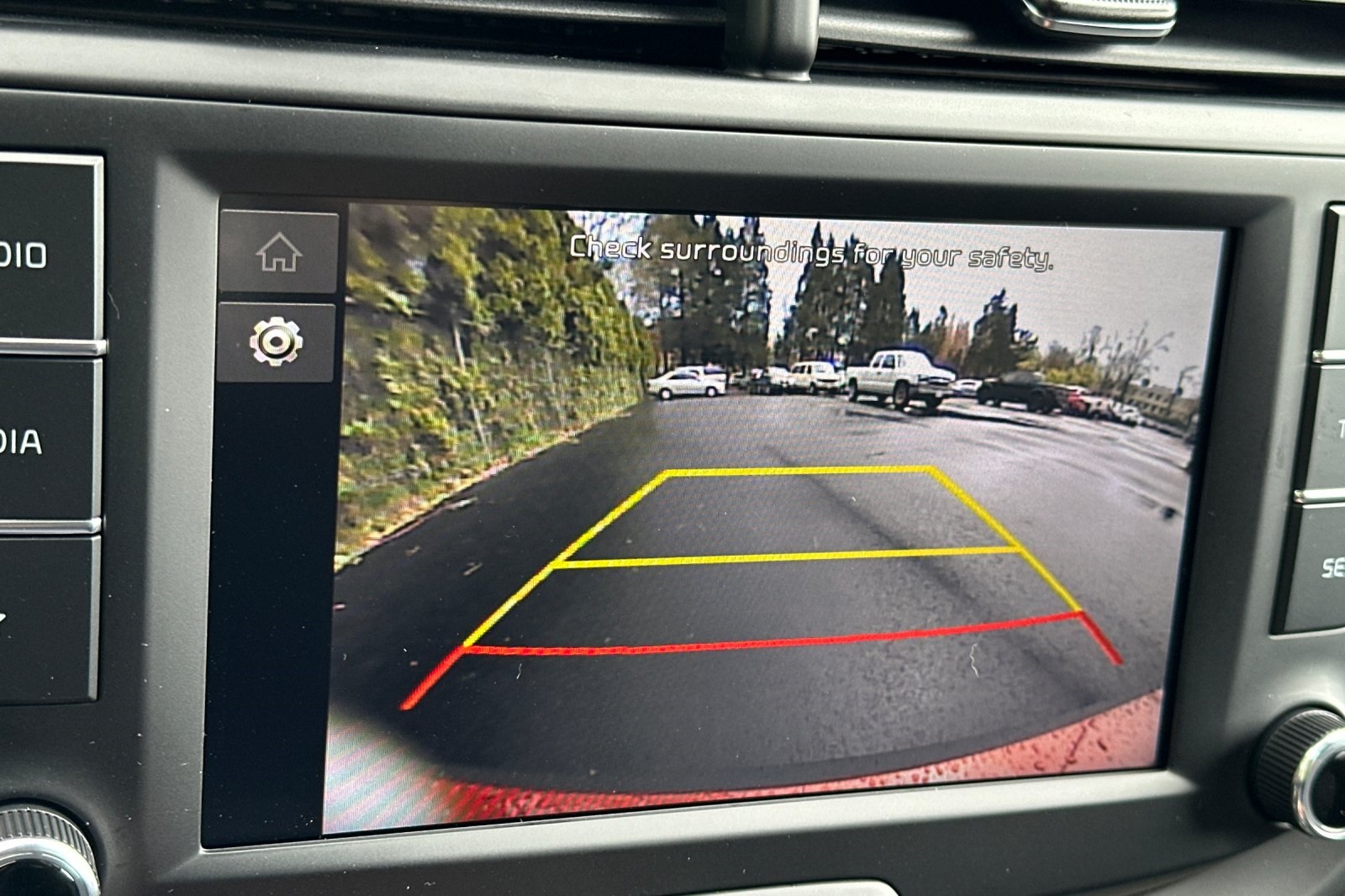 Vehicle image 15 of 20