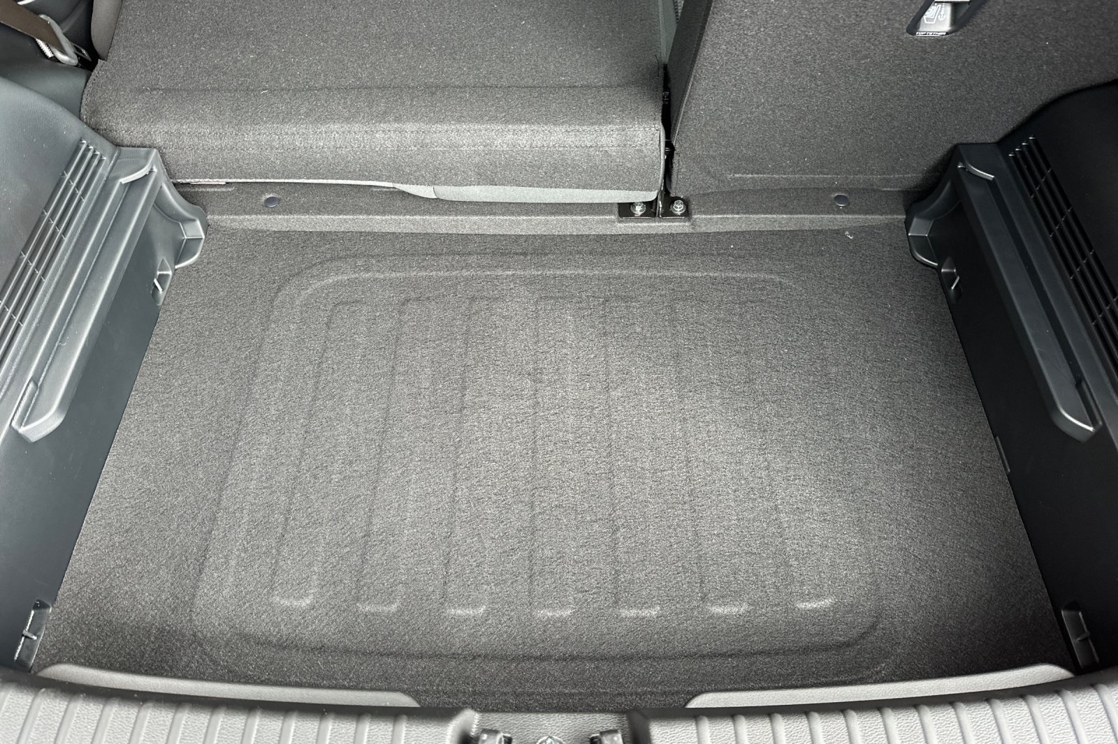 Vehicle image 11 of 20