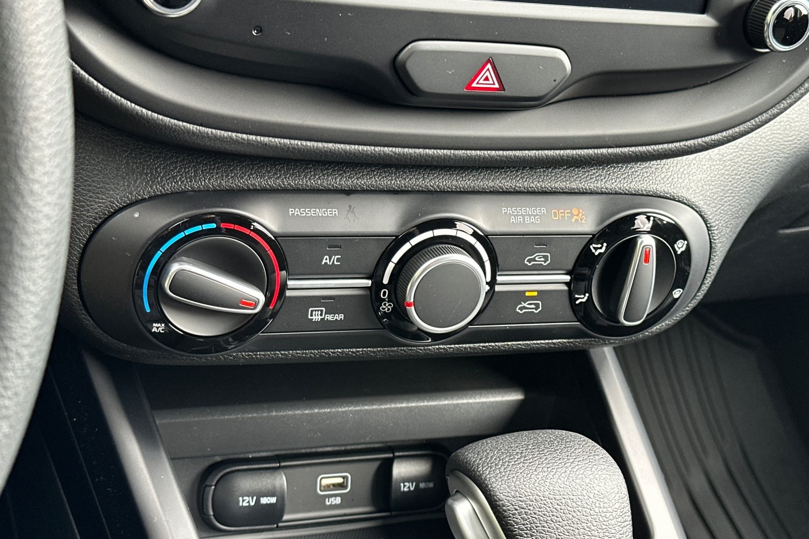 Vehicle image 16 of 20