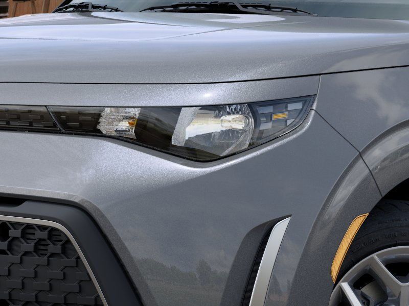 Vehicle image 12 of 29