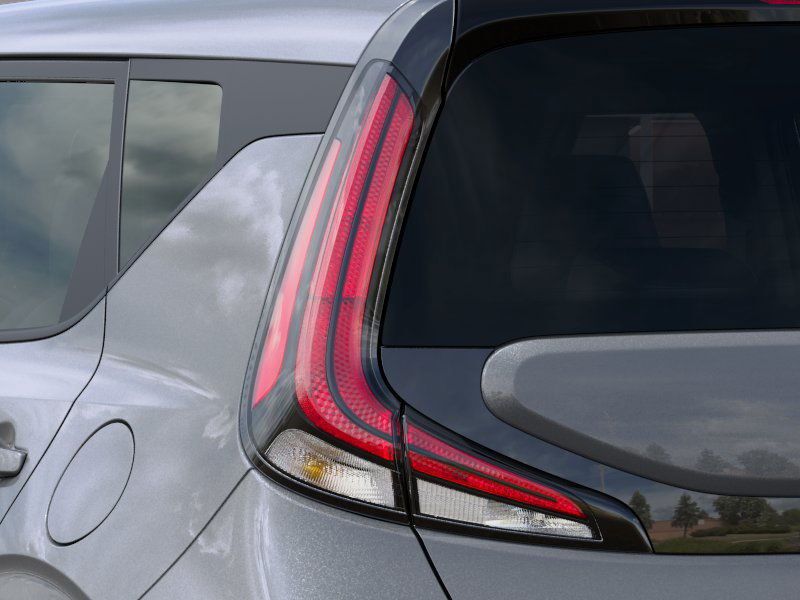 Vehicle image 13 of 29
