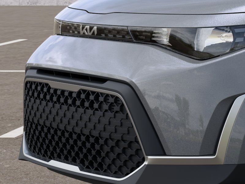 Vehicle image 14 of 29