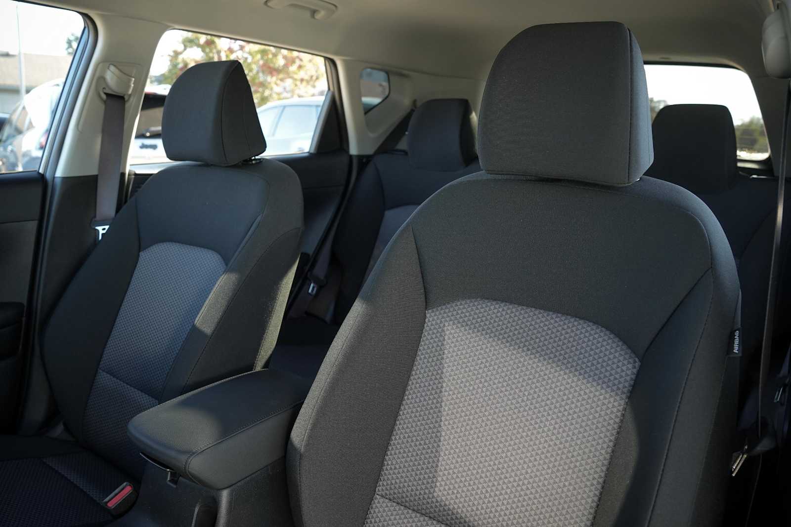 2025 Kia Soul LX Image 8 of 29