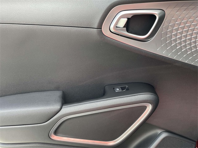 Vehicle image 20 of 35