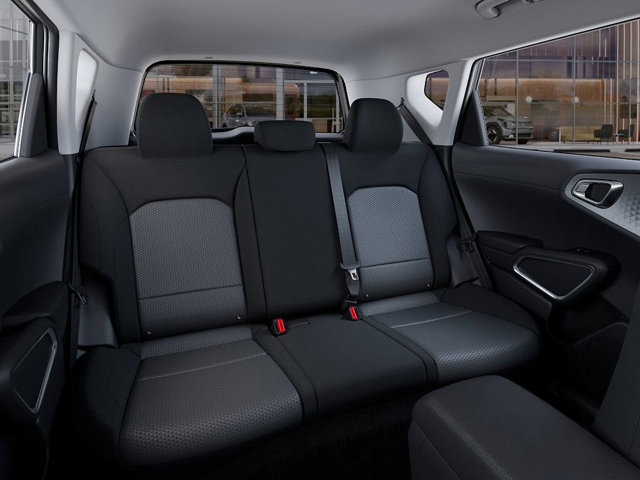 Vehicle image 13 of 27