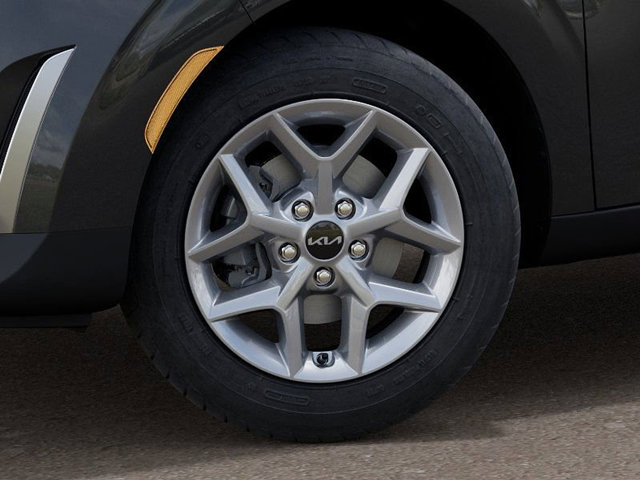 Vehicle image 10 of 27