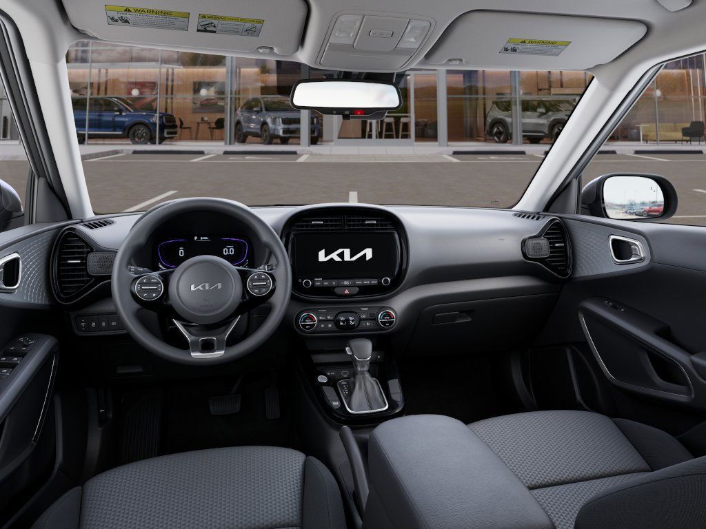 Vehicle image 15 of 29