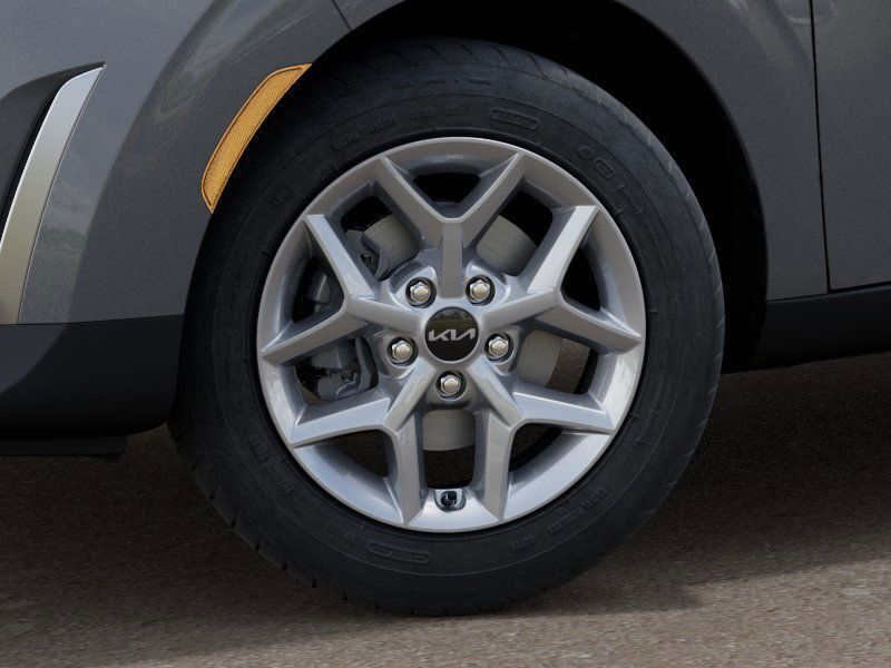 Vehicle image 11 of 29