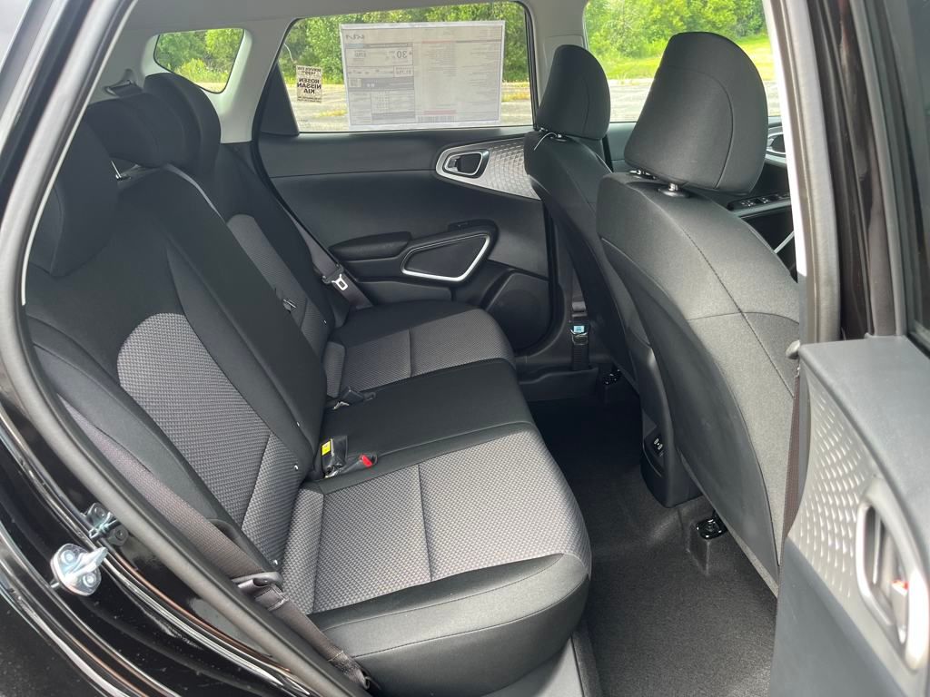 2025 Kia Soul S Image 16 of 33