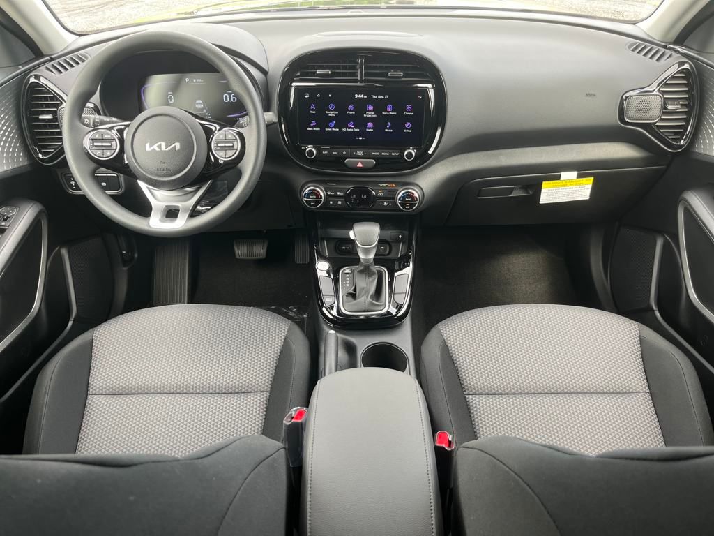 2025 Kia Soul S Image 18 of 33