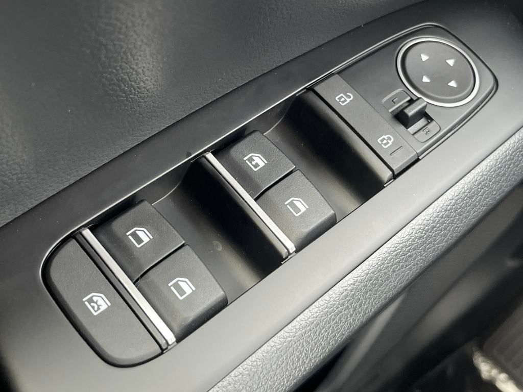 2025 Kia Soul S Image 31 of 33