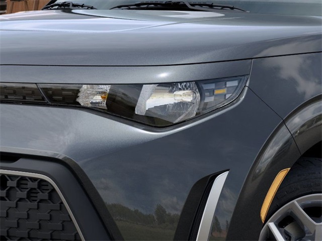 Vehicle image 22 of 27