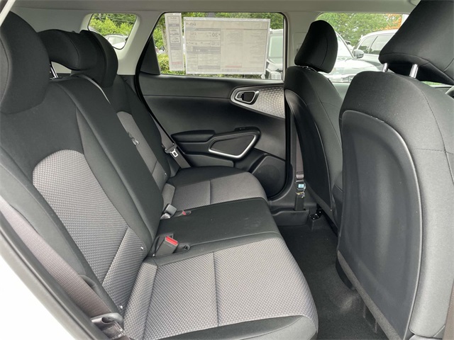 Vehicle image 10 of 36