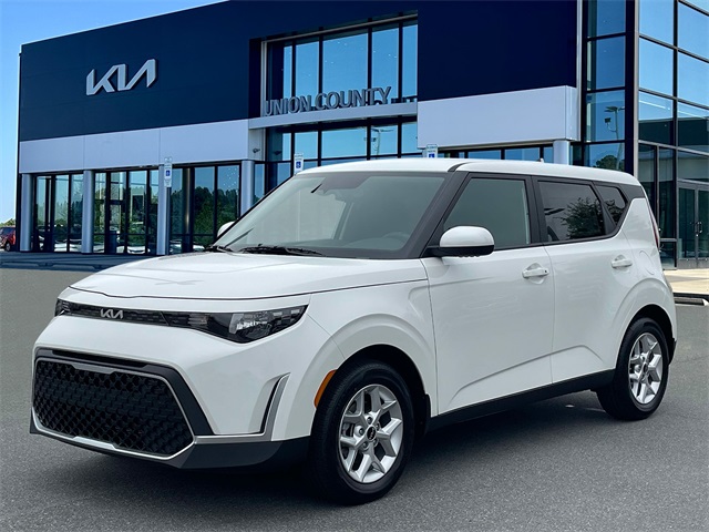 Vehicle image 1 of 36