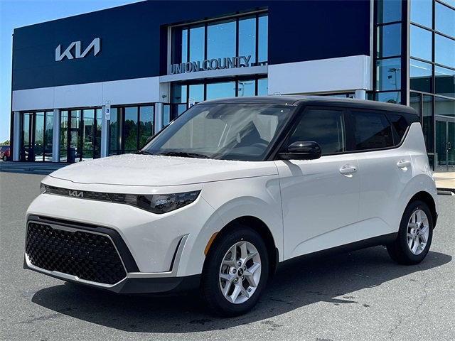 Vehicle image 1 of 36