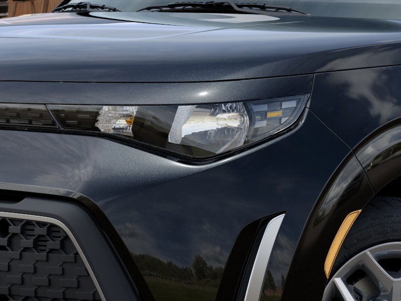 Vehicle image 11 of 36