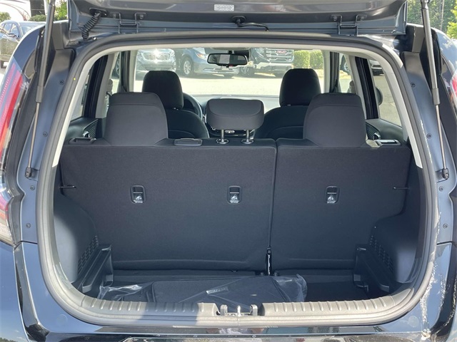 Vehicle image 9 of 36