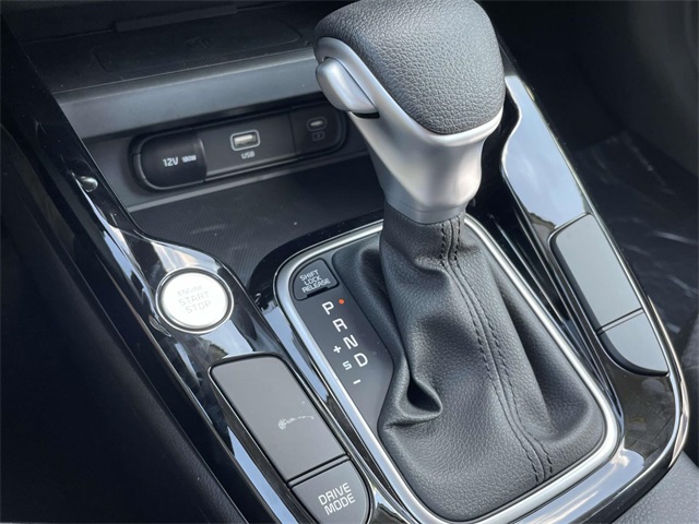 Vehicle image 18 of 36