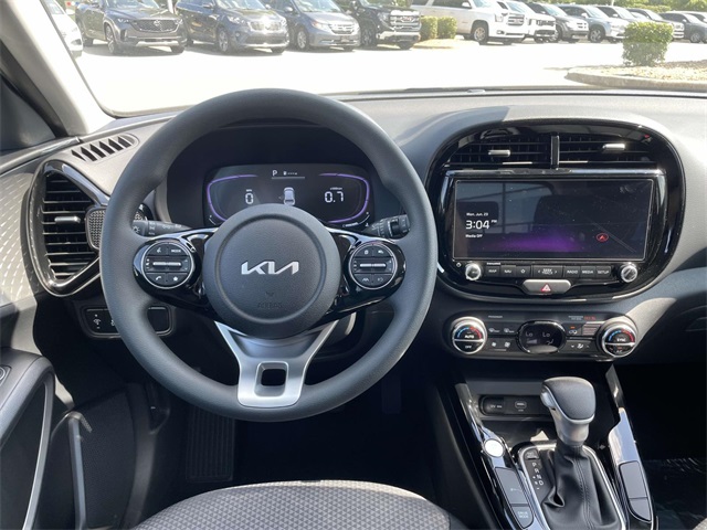 Vehicle image 14 of 36