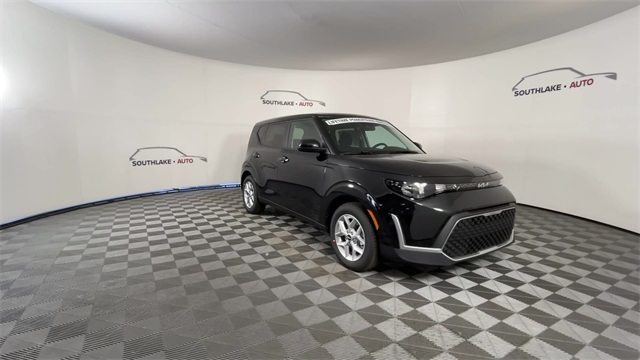 Vehicle image 5 of 25