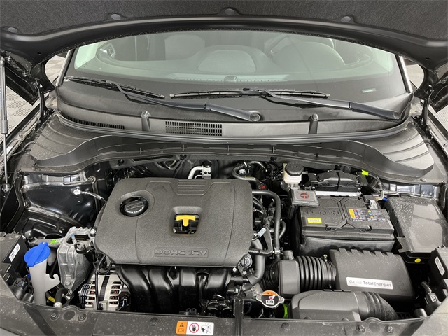 Vehicle image 10 of 25