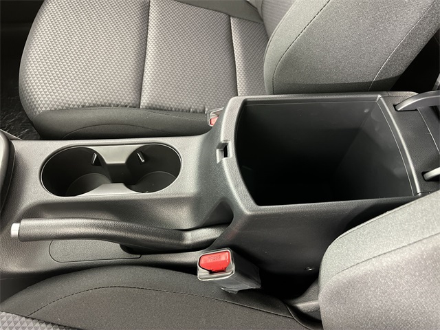 Vehicle image 23 of 25