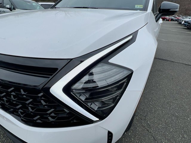 2025 Kia Sportage X-Pro Prestige Image 8 of 14