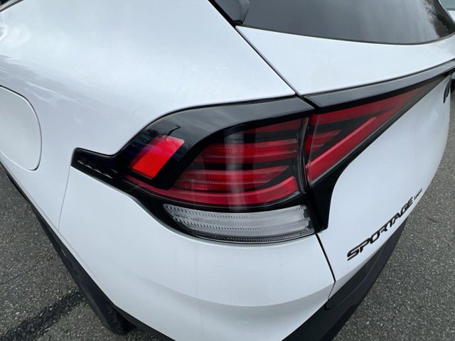 2025 Kia Sportage X-Pro Prestige Image 11 of 14