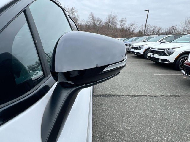 2025 Kia Sportage X-Pro Prestige Image 9 of 14