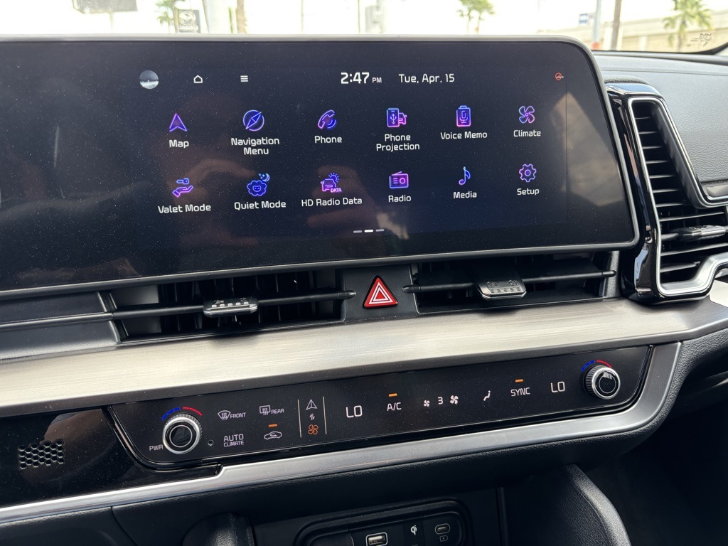 2025 Kia Sportage EX Image 9 of 23