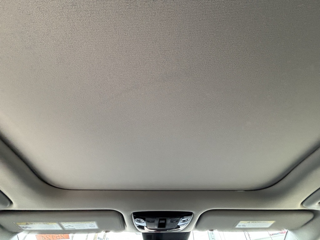 2025 Kia Sportage EX Image 13 of 23