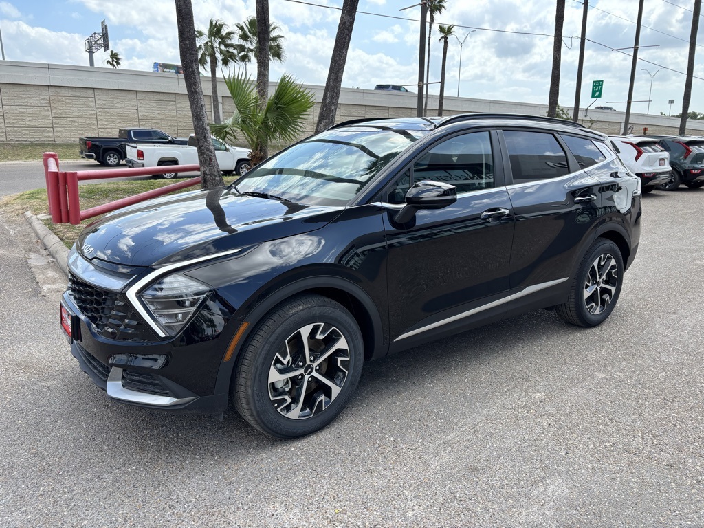 2025 Kia Sportage EX Image 1 of 23