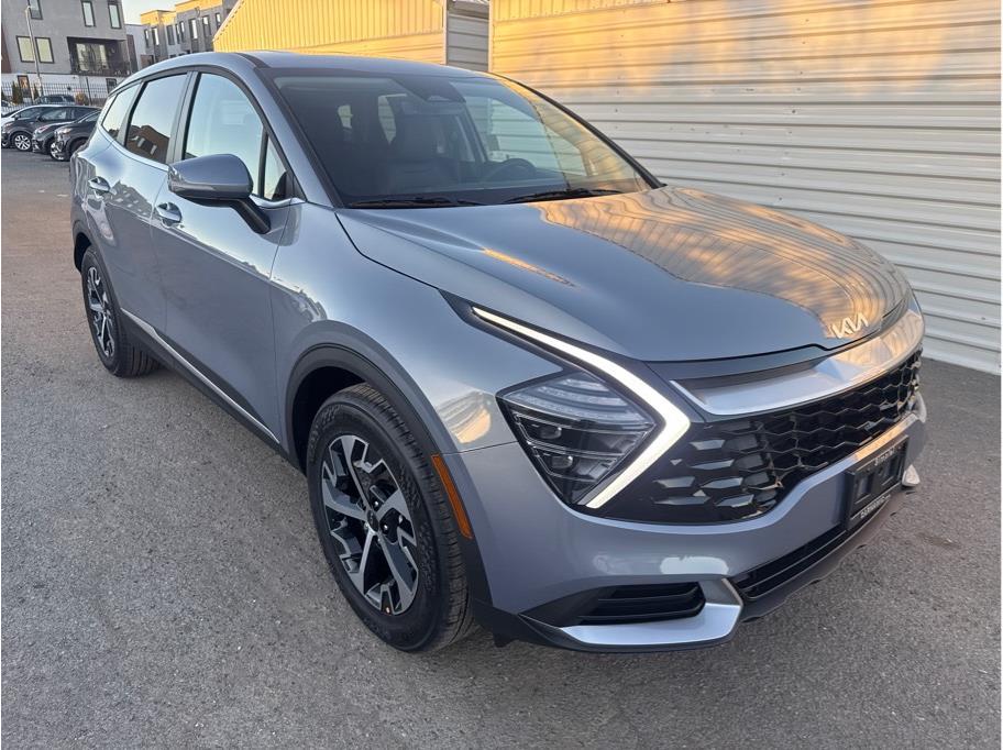 Vehicle image 5 of 18
