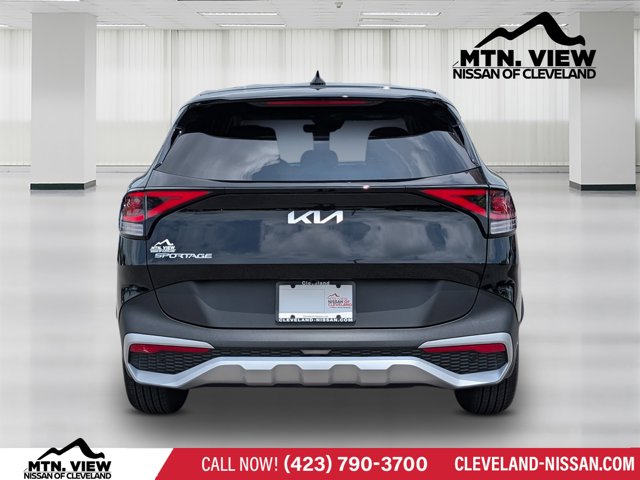 Vehicle image 6 of 29