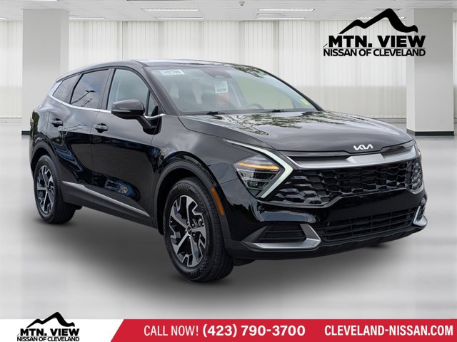 Vehicle image 3 of 29