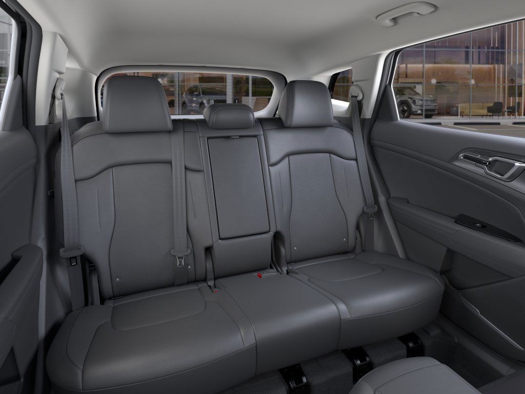Vehicle image 16 of 27