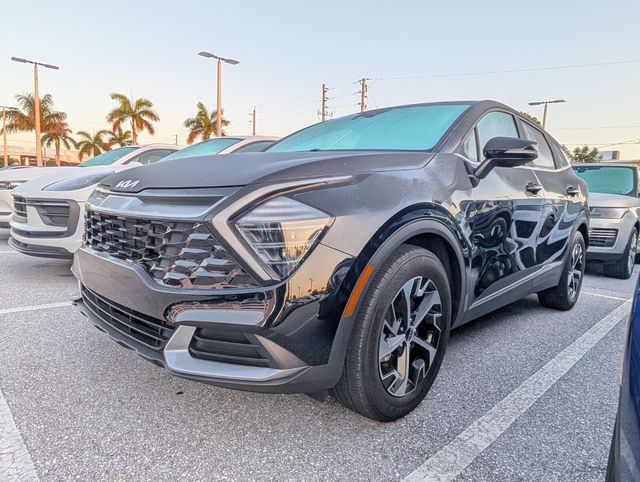 2025 Kia Sportage EX Image 1 of 21