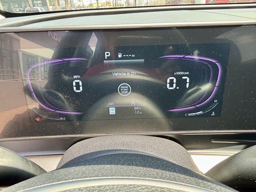 2025 Kia Sportage EX Image 8 of 23